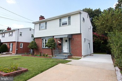 6304 Roanoke Ave, Riverdale, MD 20737 - photo 2