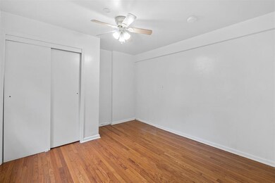 128 Bentley Ave unit 2, Jersey City, NJ 07304 - photo 5