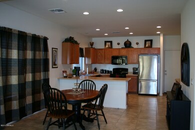 Kitchen/Eating Area