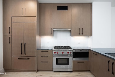 115 Morris St unit 2002, Durham, NC 27701 - photo 3