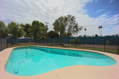 535 E Draper St, Mesa, AZ 85203 - photo 5