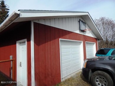 Detached 2 Car Garage