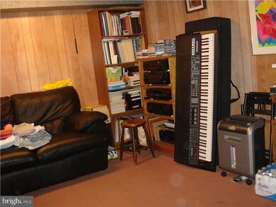 21 Concord Rd, Darby, PA 19023 - photo 6