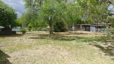 510 W Gore Ave, Pharr, TX 78577 - photo 2