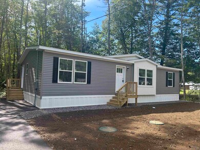 137 Salmon Falls Rd, Rochester, NH 03868 - photo 5