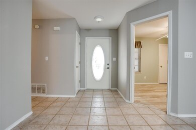 108 Sanchez Creek Ct, Weatherford, TX 76088 - photo 4