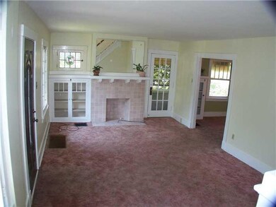 Living Room. 13x20 Living Room with decorative fir