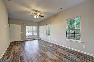 6105 Camden Forrest Ct, Riverdale, GA 30296 - photo 7
