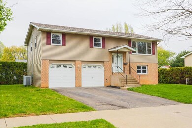 1751 Johnston Dr, Bethlehem, PA 18017 - photo 4