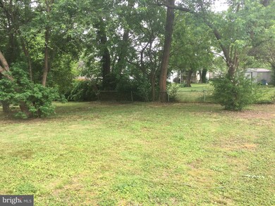 308 W Furnace Branch Rd, Glen Burnie, MD 21061 - photo 2