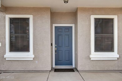 3-web-or-mls-S 87th Pl-003