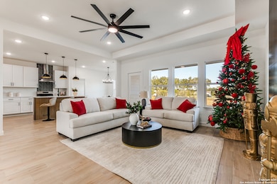 16724 Llano Estacado Dr, Atascosa, TX 78002 - photo 5