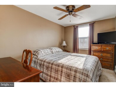 828 Crescent Dr, Glenolden, PA 19036 - photo 3