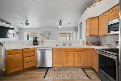 2915 Desert Trail Dr, Bullhead City, AZ 86429 - photo 7