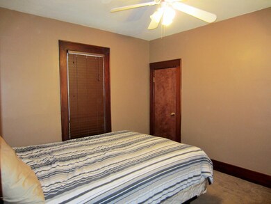 bedroom1