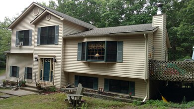 54 Willows Dr, Hawley, PA 18428 - photo 2