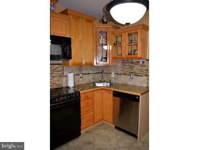 630 Pine St, Reading, PA 19602 - photo 3