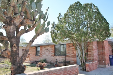 3023 N 2nd Ave, Tucson, AZ 85705 - photo 2