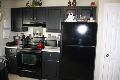 2137 Shiloh Dr, Columbus, IN 47203 - photo 5