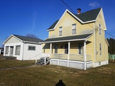 1323 6th Ave, Berwick, PA 18603 - photo 4