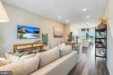 1326 Red Clover Ln, Ranson, WV 25438 - photo 6