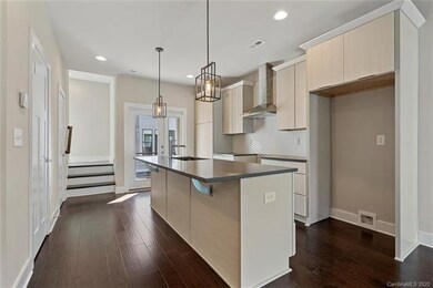 Quartz countertops, 5
