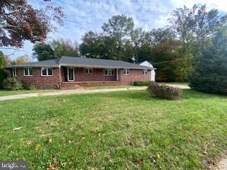 8 Prinsen Ave, Pennsville, NJ 08070 - photo 3