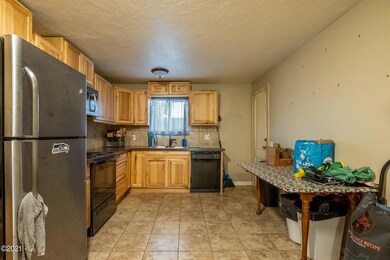 205 SE 1st St, Newport