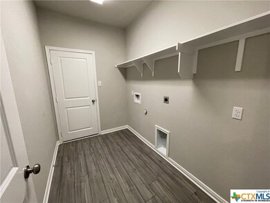 1728 Spence St, Temple, TX 76502 - photo 6