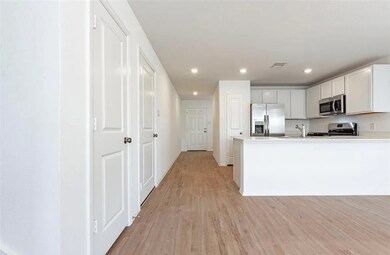 4107 Briarstone Knoll Trail, Baytown, TX 77521 - photo 3