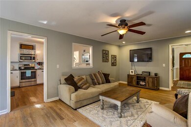 6805 Wedd St, Shawnee, KS 66203 - photo 7