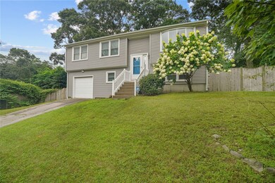 204 Shenandoah Rd, Warwick, RI 02886 - photo 2