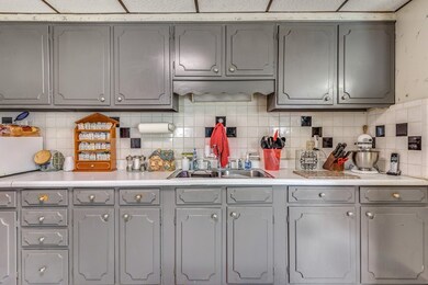 12 Chickatawbut St, Dorchester, MA 02122 - photo 7