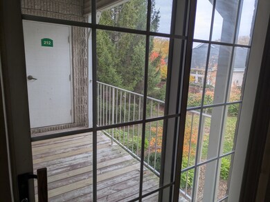 unlisted-address, Carol Stream, IL 60188 - photo 5