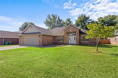 1555 London Terrace, Springdale, AR 72764 - photo 2