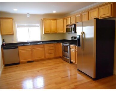 Kitchen. STAINLESS STEEL APPLIANCES AND GRANITE CO