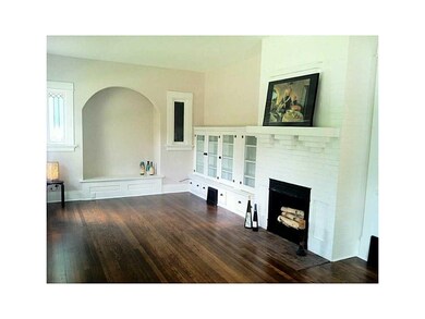 Family Room-L1.