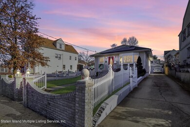 33 Wheeler Ave, Staten Island, NY 10314 - photo 2