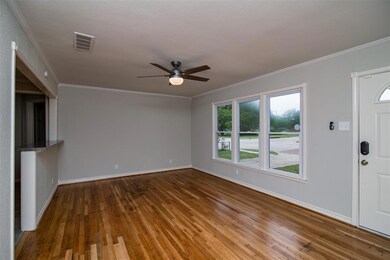 500 E Ellen Ave, Hurst, TX 76053 - photo 5