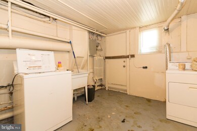 814 N Streeper St, Baltimore, MD 21205 - photo 5