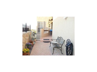 11264 Enid Wilson Ln unit 11264, El Paso, TX 79936 - photo 2