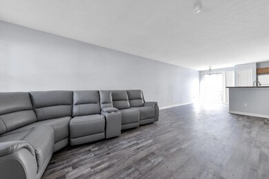 8326 Bruntsfield Rd, Columbus, OH 43235 - photo 4