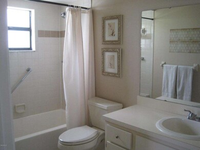 7Master bath