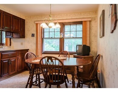 524 Shawsheen Ave, Wilmington, MA 01887 - photo 3