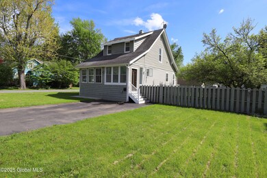 701 Engleman Ave, Schenectady, NY 12302 - photo 3