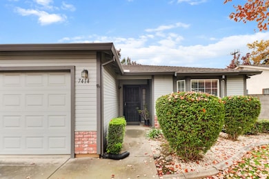 7414 Sun Point Ln, Sacramento, CA 95828 - photo 2
