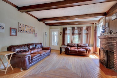 228 S West St, Allentown, PA 18102 - photo 4