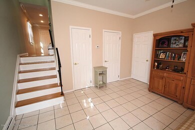 709 Carlton Blvd, Staten Island, NY 10312 - photo 3