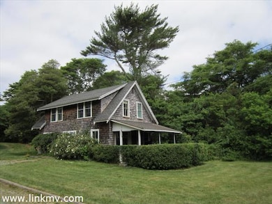 401 Lamberts Cove Rd unit 2, Vineyard Haven, MA 02568 - photo 2