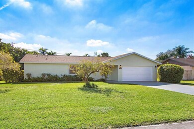 3040 Emerald Ln, Lake Worth, FL 33462 - photo 2